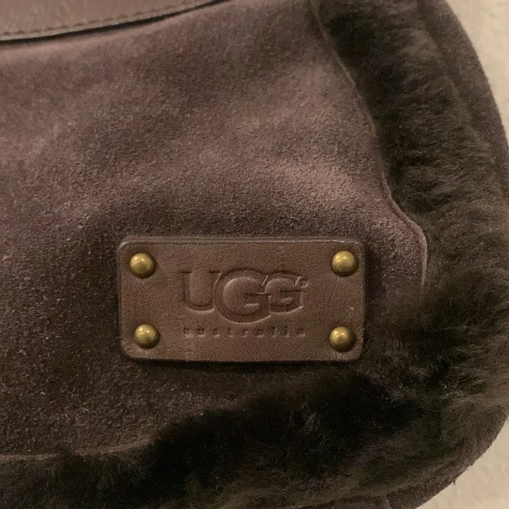 LMT: UGG Australia Suede Leather Shearling Classic Bailey Handbag in Dark Brown